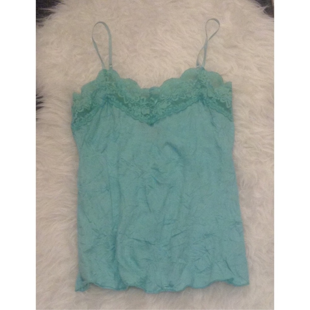 💕ARDEN B💕 Camisole with Lace Detail